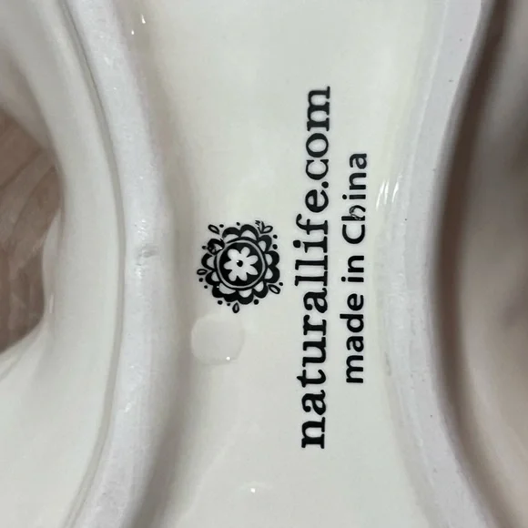 Natural Life Butterfly Floral Dish - Picture 5 of 5